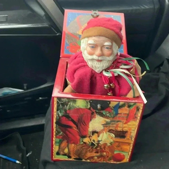 Enesco Other - Enesco musical jack in the box limited edition 1986 #826